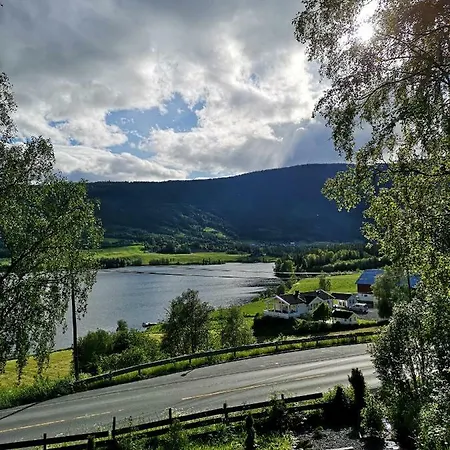 بيت ضيافة Slidrefjorden Vollen